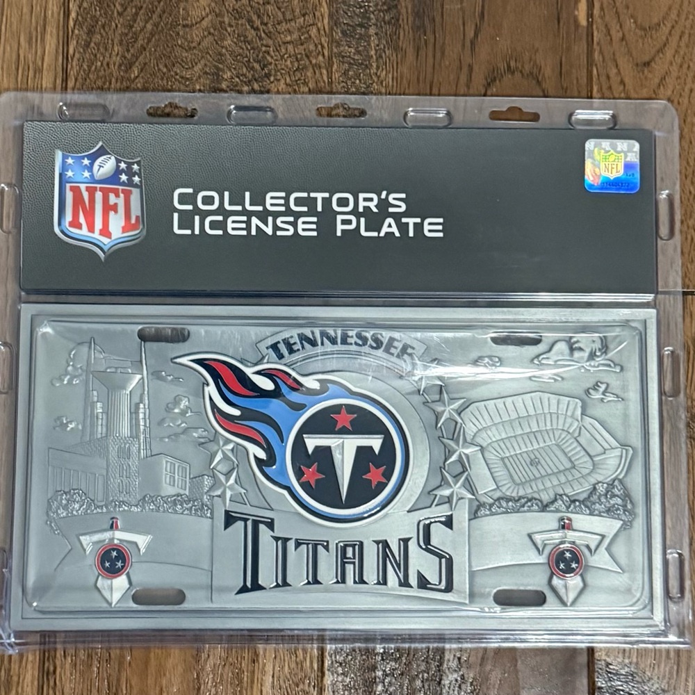 NFL License Plate Tennessee Titans Silver NEW Collector's Embossed Metal